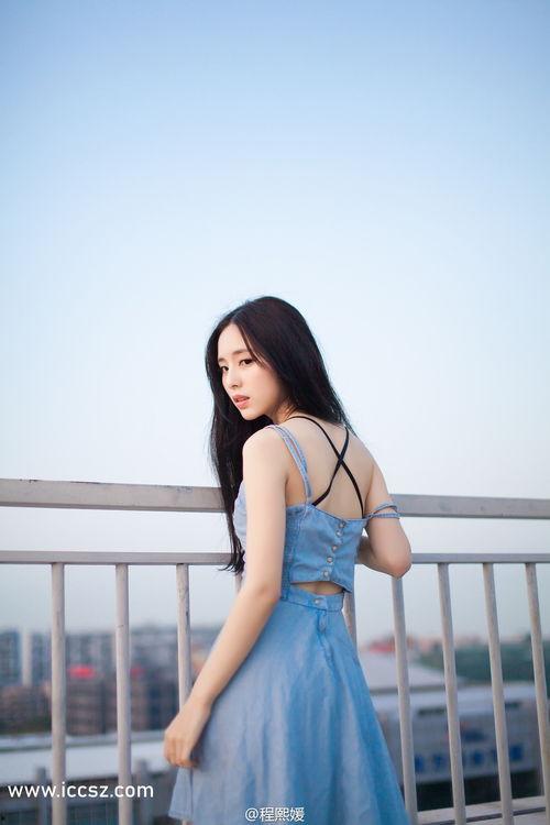 刚开学！我被女神校花找上门,开学惊喜！女神校花竟主动找上门  第3张